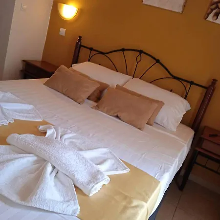 Apartment To Limanaki