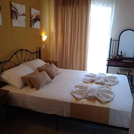 Appartement To Limanaki Finikounta