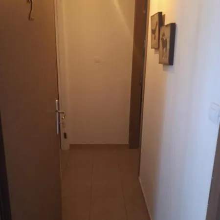 To Limanaki Apartment *