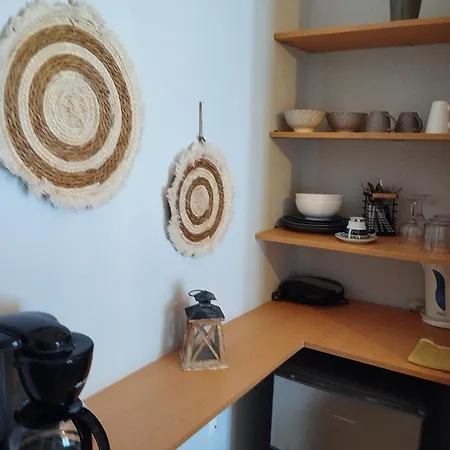 Apartment To Limanaki Finikounta