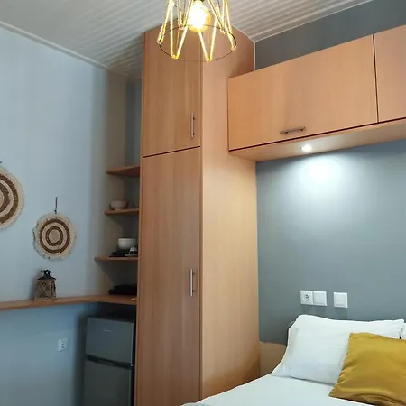 To Limanaki Apartment *